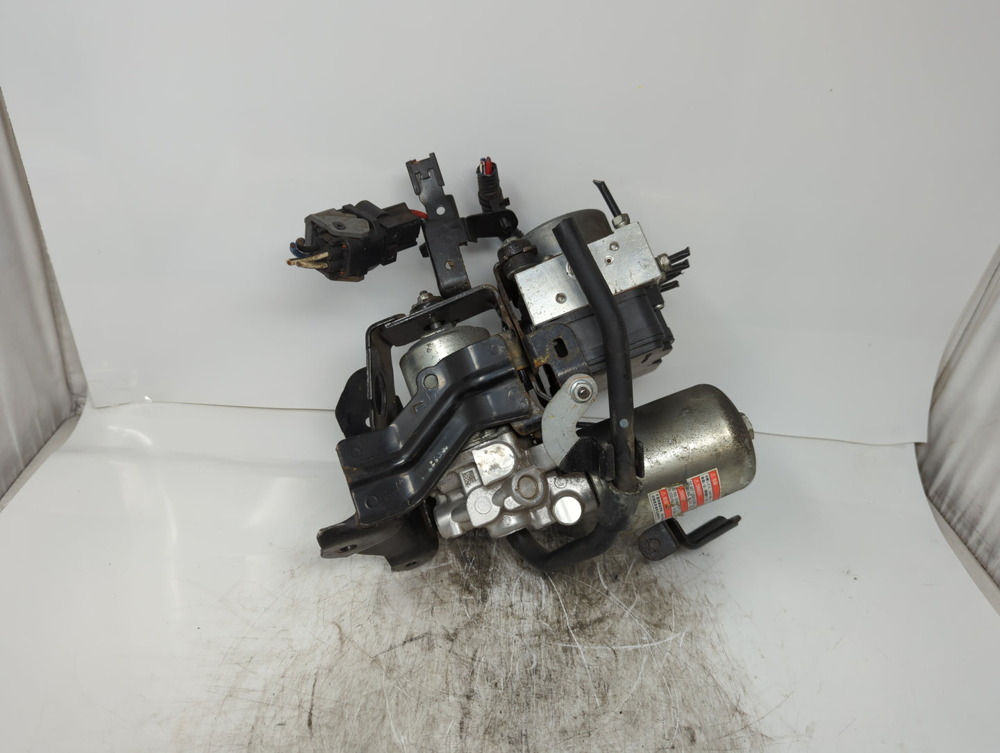 2016-2022 Toyota Prius ABS Pump Control Module Replacement P/N:47070-47070 Fits Fits 2016 2017 2018 2019 2020 2021 2022 OEM 