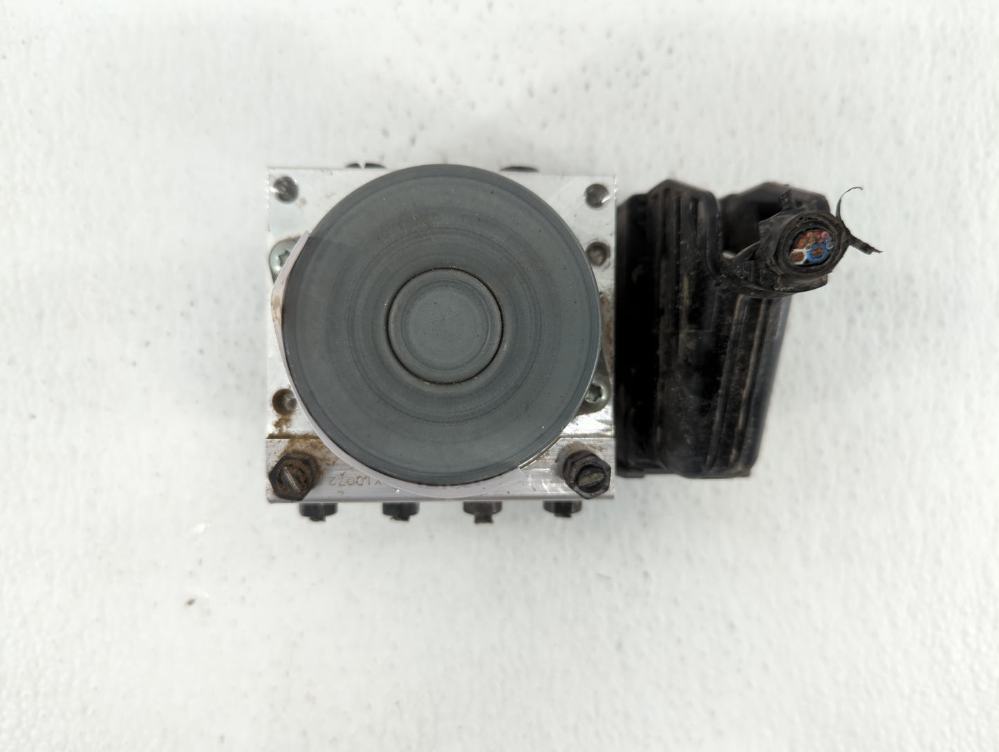 2016-2022 Toyota Prius ABS Pump Control Module Replacement P/N:113040-41030 47070-47070 Fits OEM Used Auto Parts - Oemusedau