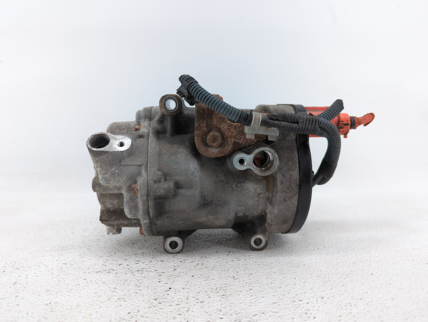 2016-2018 Toyota Prius Air Conditioning A/c Ac Compressor Oem - Oemusedautoparts1.com