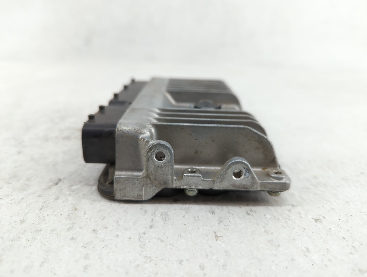 2016 Toyota Prius PCM Engine Control Computer ECU ECM PCU OEM P/N:39111-2G677 39101-2G677, 89661-47640 Fits OEM Used Auto Pa