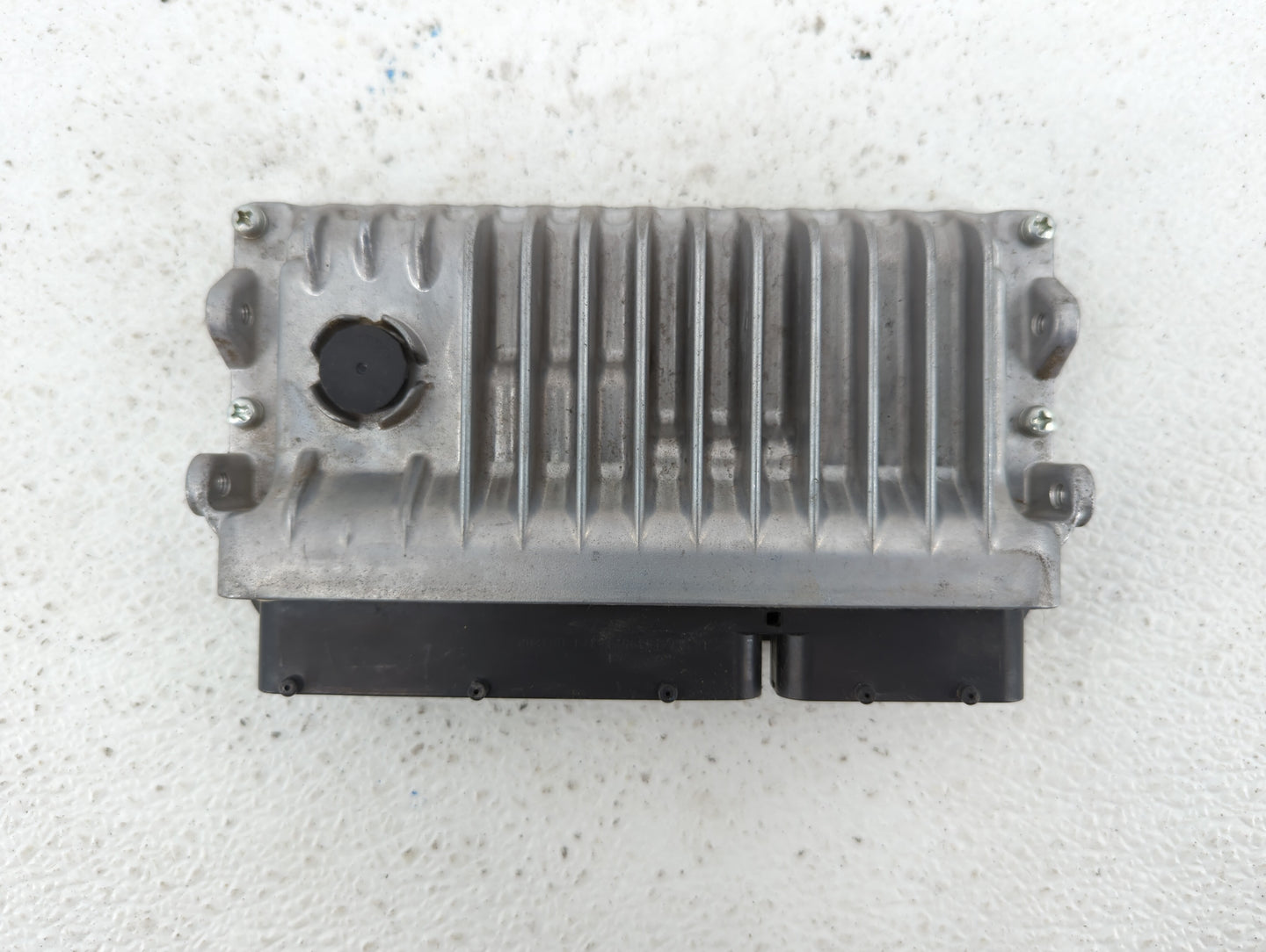 2016-2017 Toyota Prius PCM Engine Control Computer ECU ECM PCU OEM P/N:89661-5C750 Fits Fits 2016 2017 OEM Used Auto Parts -