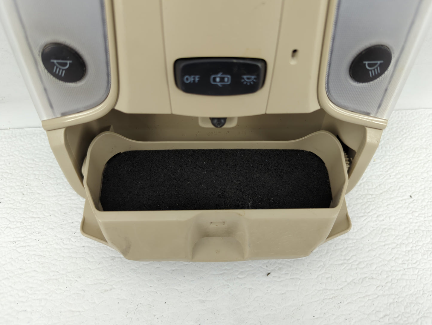 2016 Toyota Prius Overhead Roof Console Beige - Oemusedautoparts1.com