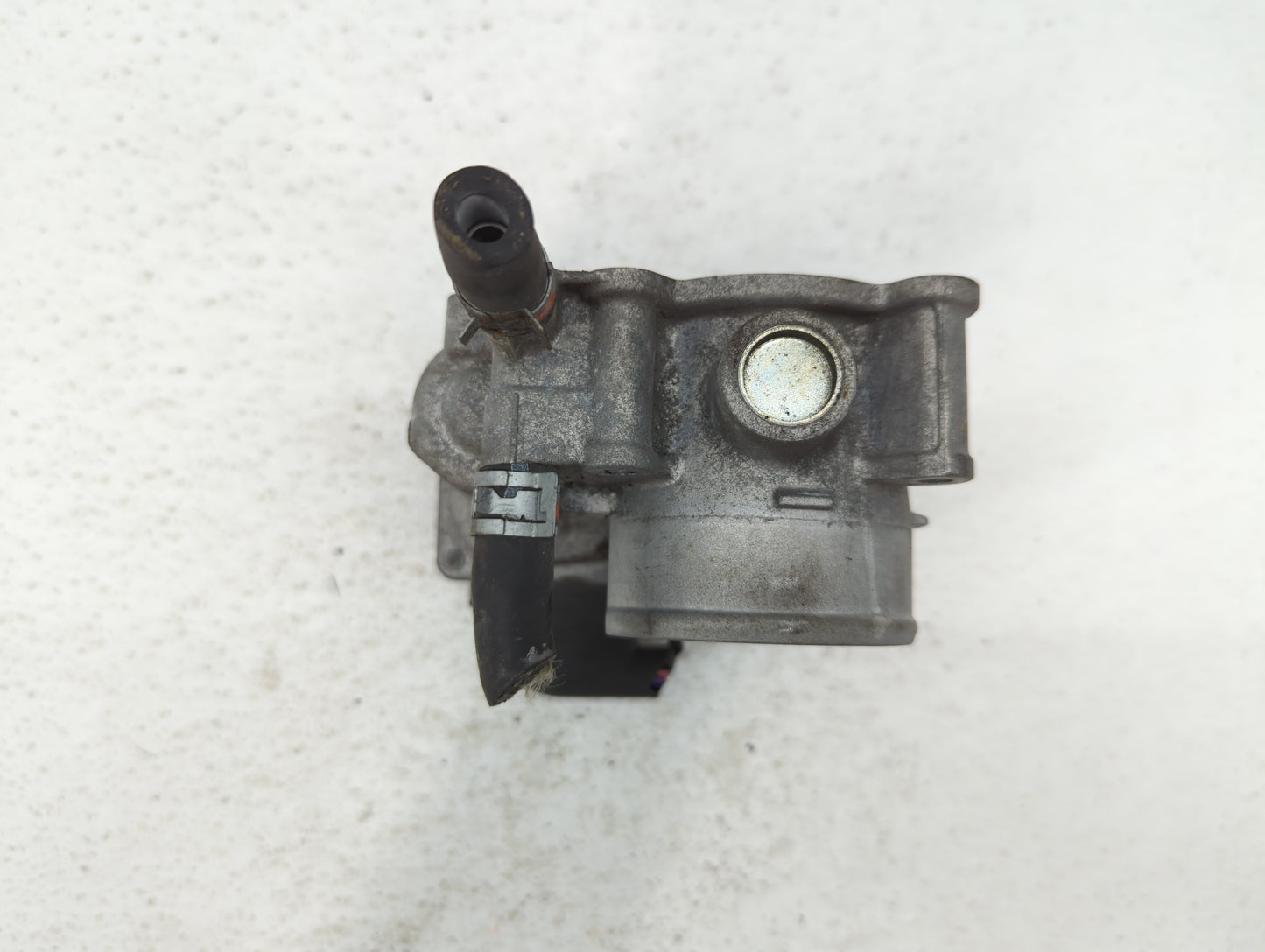 2010-2022 Toyota Prius Throttle Body P/N:22030-37060 Fits Fits 2010 2011 2012 2013 2014 2015 2016 2017 2018 2019 2020 2021 2