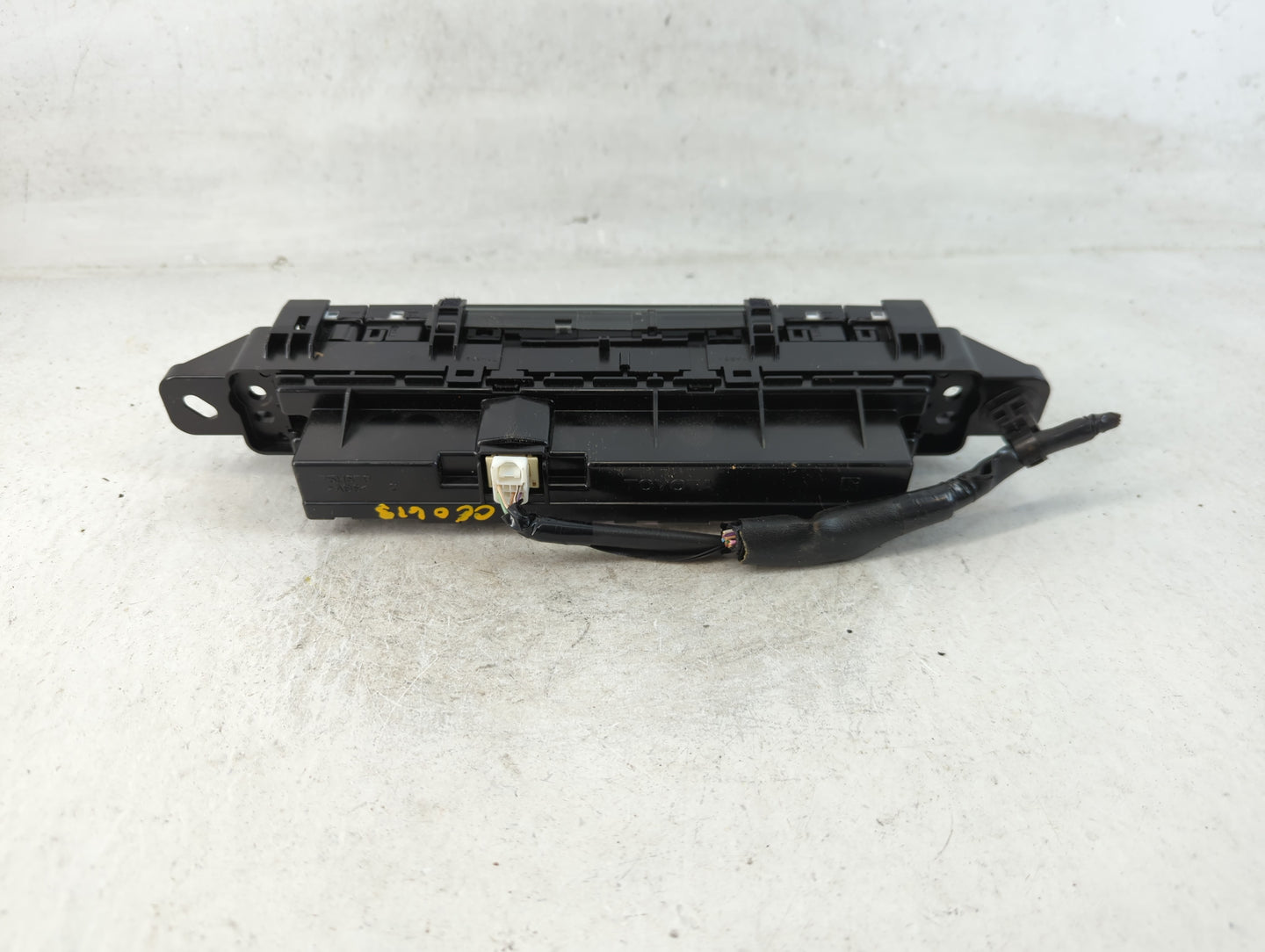 2016-2022 Toyota Prius Climate Control Module Temperature AC/Heater Replacement P/N:75H679 Fits OEM Used Auto Parts - Oemuse