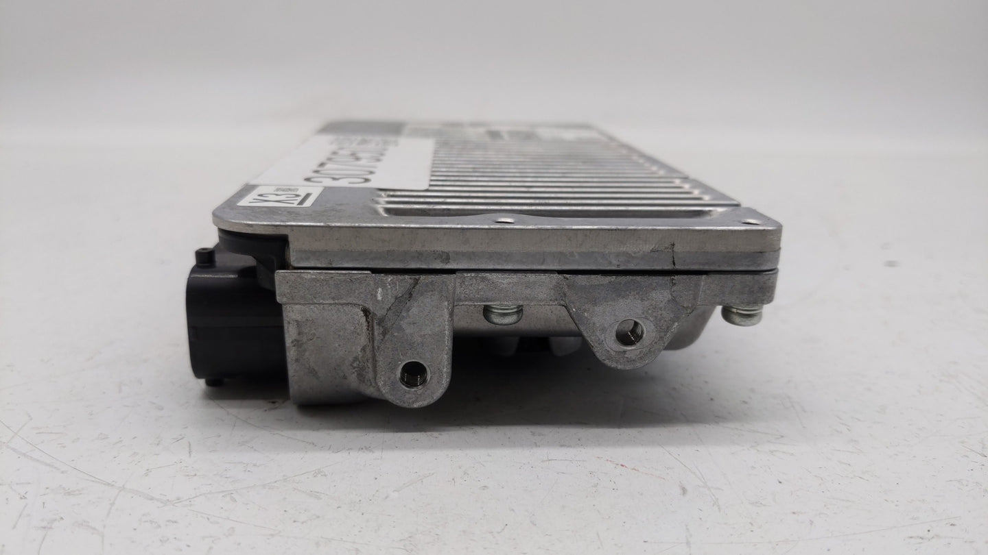 2016-2017 Toyota Prius C PCM Engine Control Computer ECU ECM PCU OEM P/N:89661-5C750 Fits Fits 2016 2017 OEM Used Auto Parts