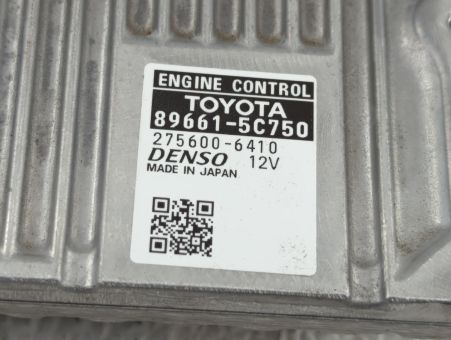 2016-2017 Toyota Prius C PCM Engine Control Computer ECU ECM PCU OEM P/N:89661-5C750 Fits Fits 2016 2017 OEM Used Auto Parts