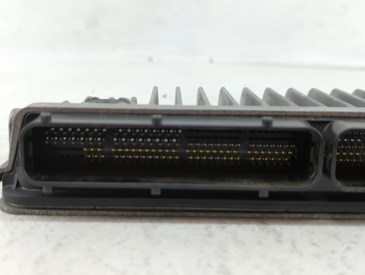 2016-2017 Toyota Prius C PCM Engine Control Computer ECU ECM PCU OEM P/N:89661-5C750 Fits 2016 2017 OEM Used Auto Parts - Oe