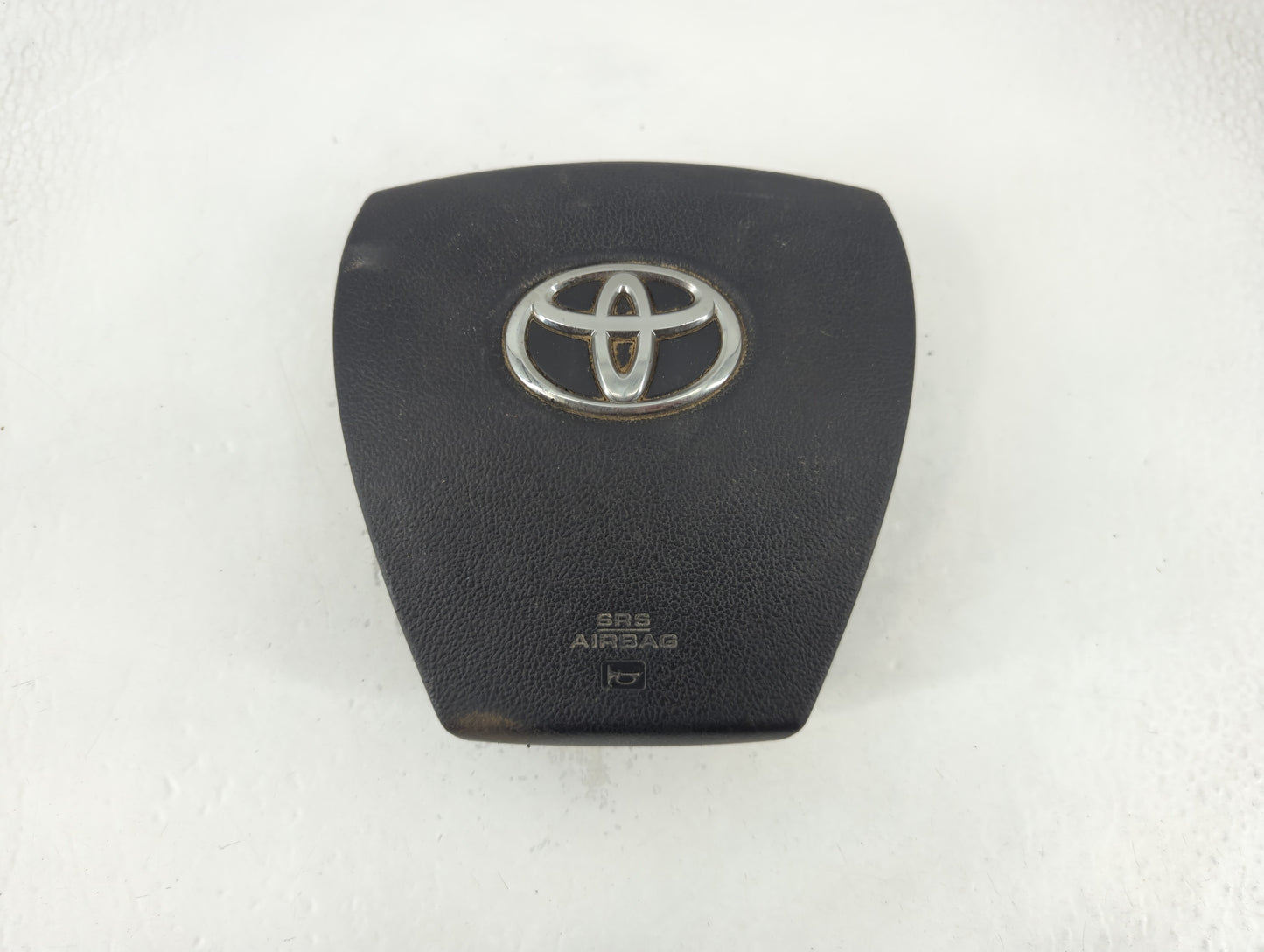 2016 Toyota Prius C Air Bag Driver Left Steering Wheel Mounted P/N:004061716AUX Fits Fits 2017 2018 2019 2020 2021 2022 OEM 