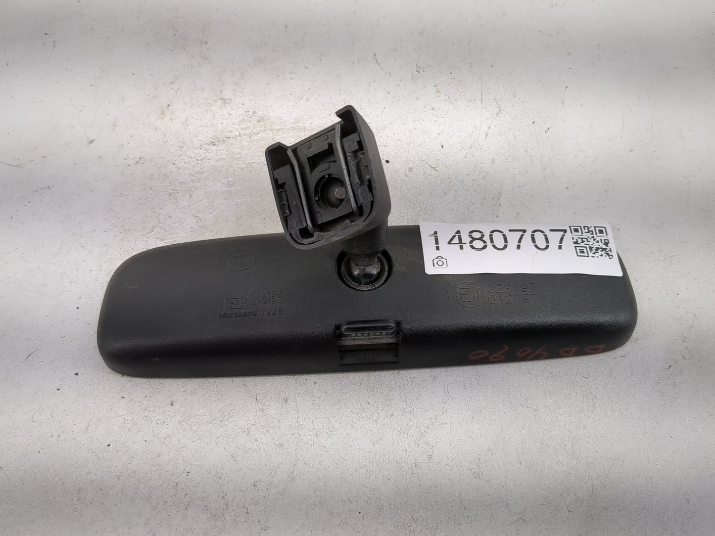2016 Toyota Prius V Interior Rear View Mirror Replacement OEM P/N:E4 022197 E4 012197 Fits OEM Used Auto Parts - Oemusedauto