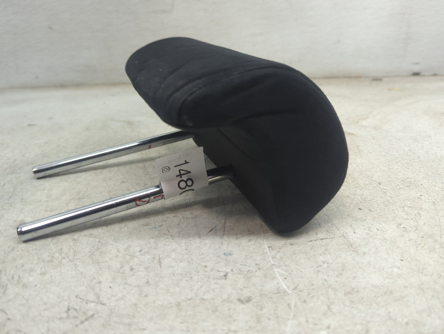 2016 Toyota Prius V Headrest Head Rest Rear Center Seat Fits OEM Used Auto Parts - Oemusedautoparts1.com