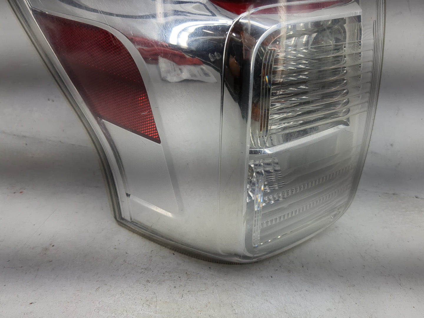 2016 Toyota Prius V Tail Light Assembly Driver Left OEM P/N:STANLEY 47-71 SAE AI3P2R3S3T Fits OEM Used Auto Parts - Oemuseda