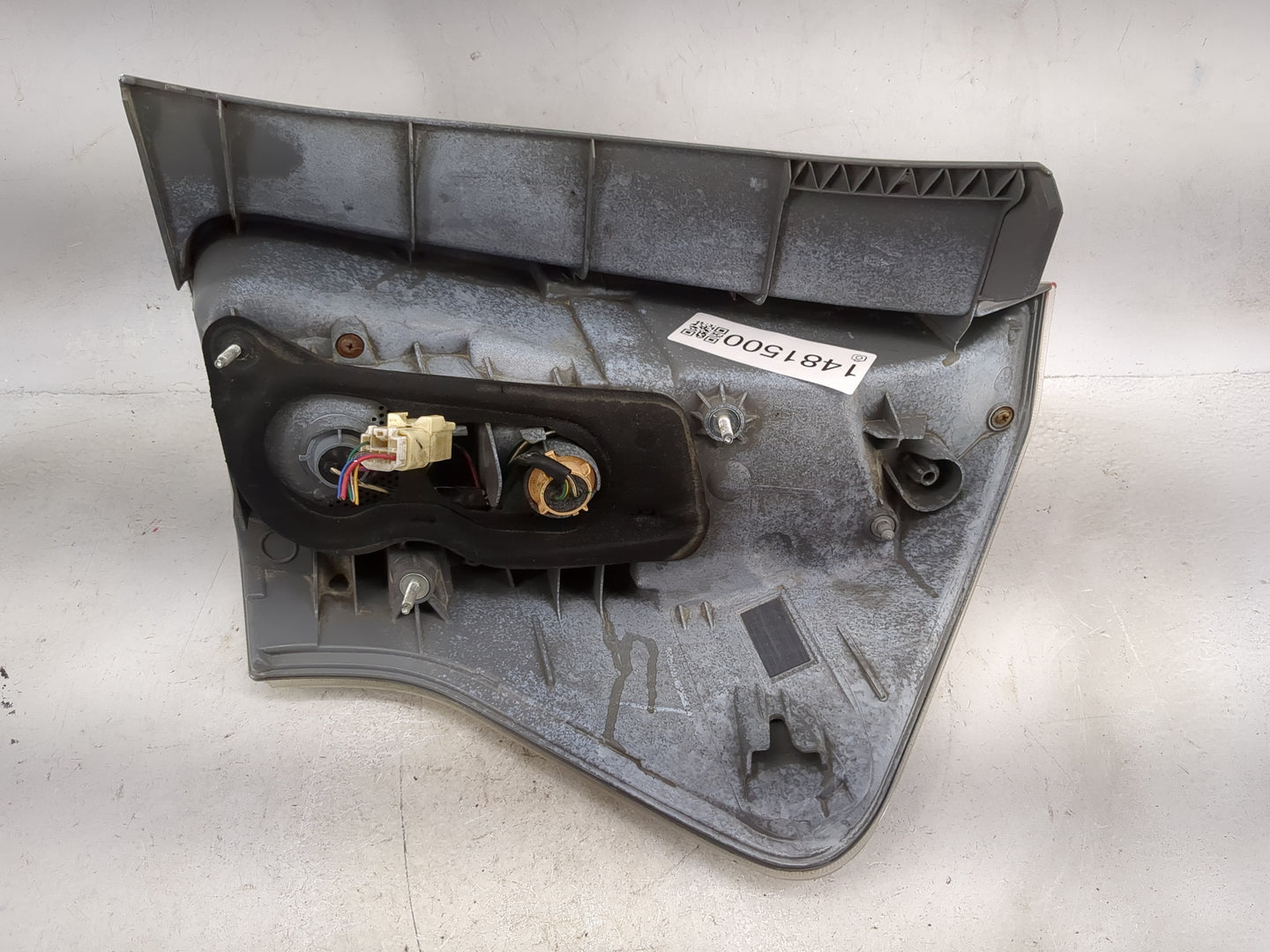 2016 Toyota Prius V Tail Light Assembly Driver Left OEM P/N:STANLEY 47-71 SAE AI3P2R3S3T Fits OEM Used Auto Parts - Oemuseda