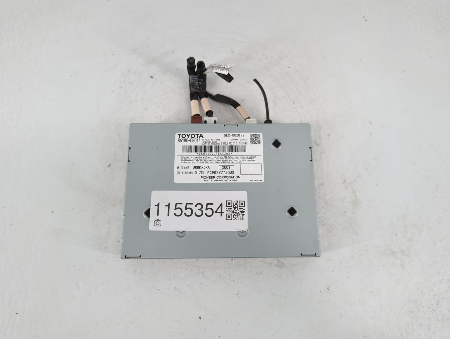 2016-2018 Toyota Rav4 Radio AM FM Cd Player Receiver Replacement P/N:86180-0E011 Fits Fits 2016 2017 2018 OEM Used Auto Part