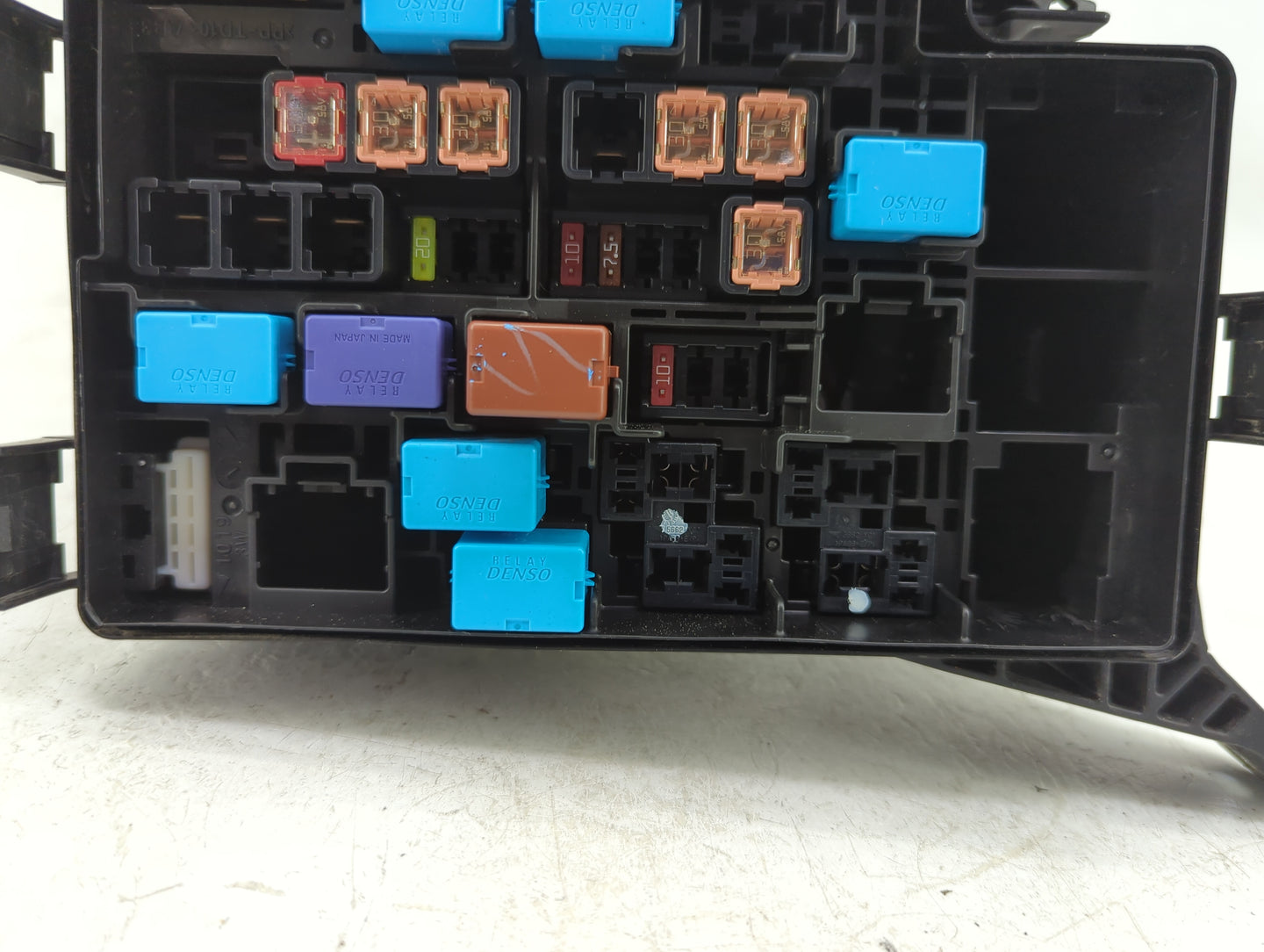 2016-2018 Toyota Rav4 Fusebox Fuse Box Panel Relay Module P/N:7171-4808-30 Fits Fits 2016 2017 2018 OEM Used Auto Parts - Oe