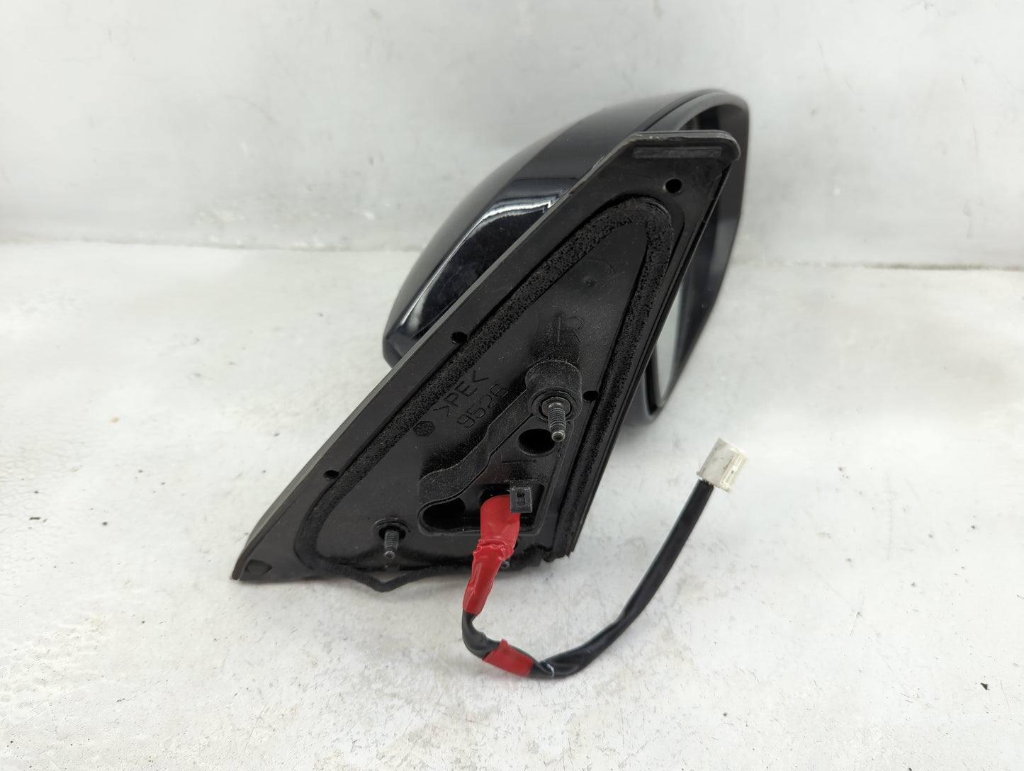 2016-2018 Toyota Rav4 Passenger Side View Mirror - Right Door Mirror OEM Used - Oemusedautoparts1.com