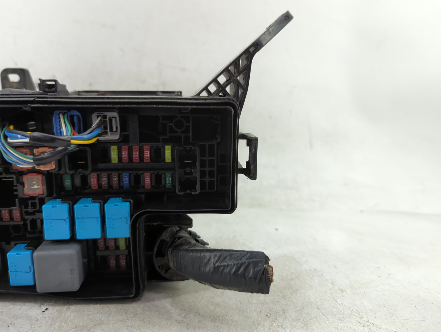 2013-2018 Toyota Rav4 Fusebox Fuse Box Panel Relay Module Fits Fits 2013 2014 2015 2016 2017 2018 2019 2020 2021 OEM Used Au