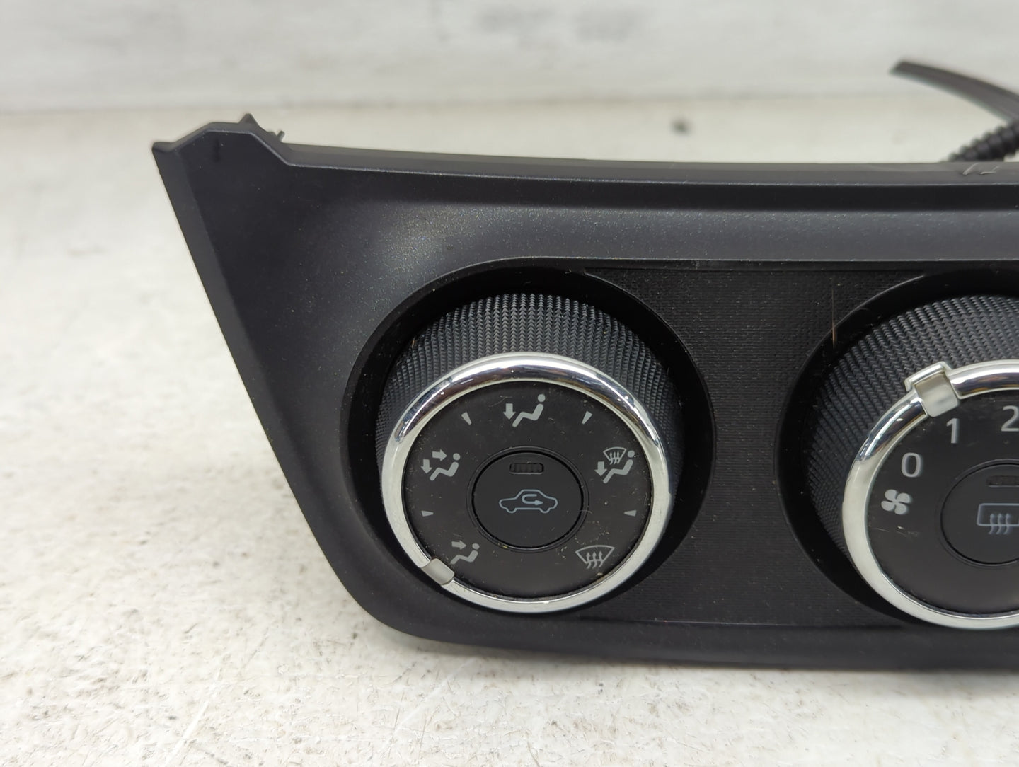 2013-2018 Toyota Rav4 Climate Control Module Temperature AC/Heater Replacement P/N:758734 Fits OEM Used Auto Parts - Oemused