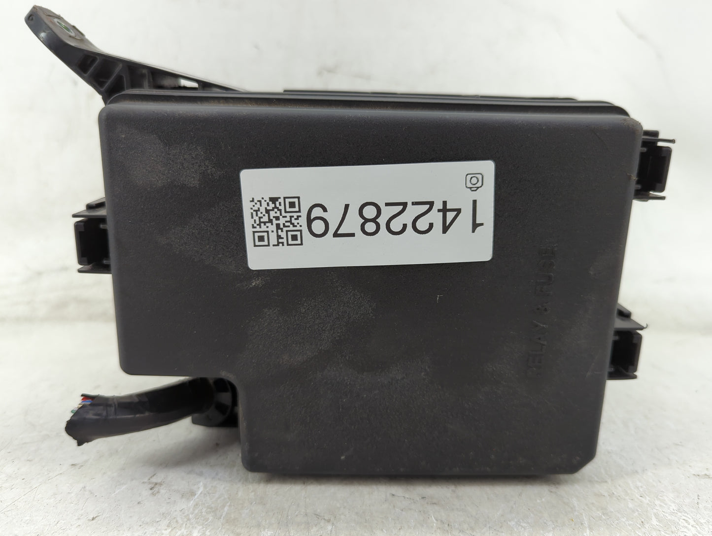 2016-2018 Toyota Rav4 Fusebox Fuse Box Panel Relay Module P/N:82662-42620 Fits Fits 2016 2017 2018 OEM Used Auto Parts - Oem
