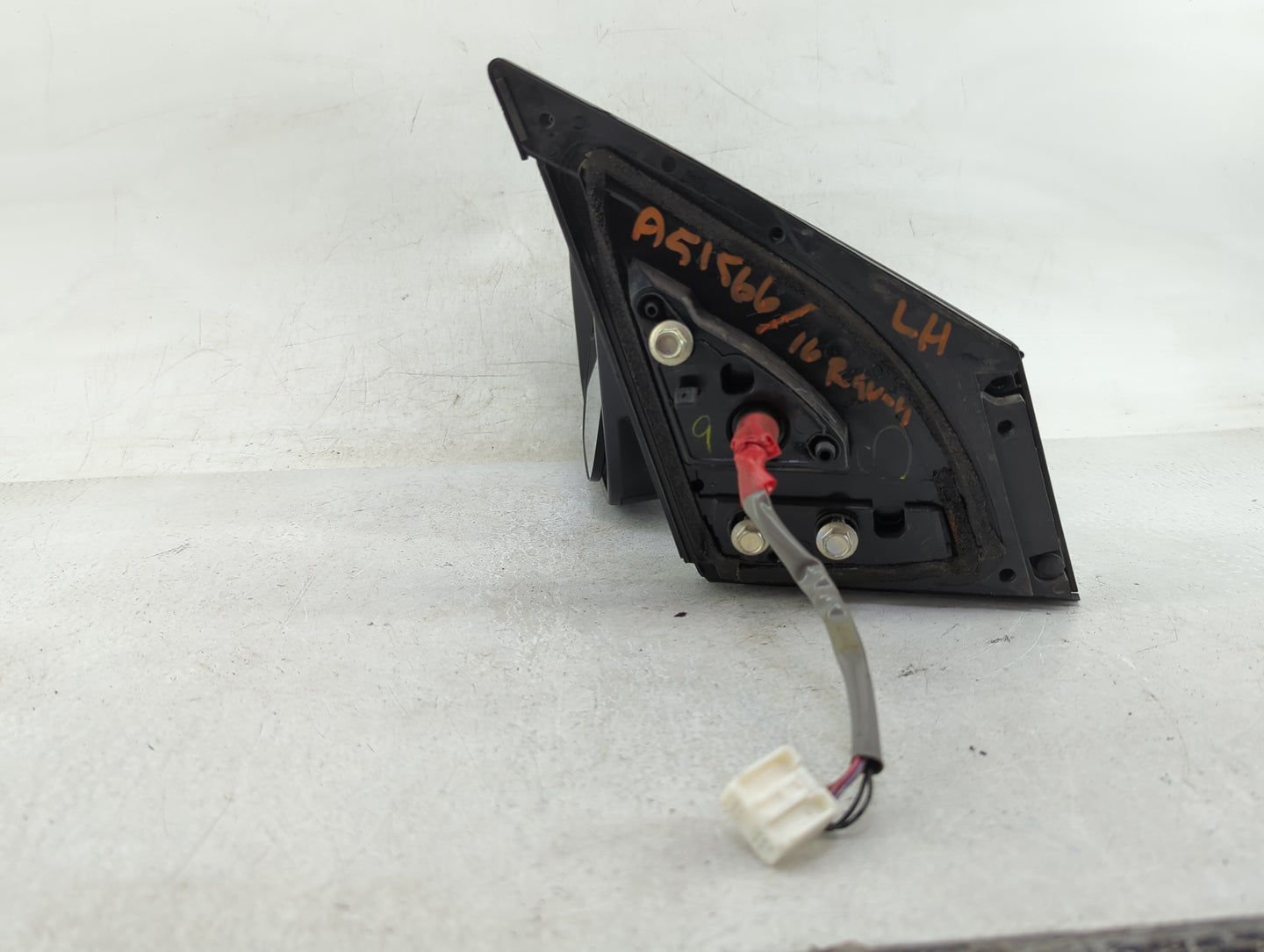 2016-2018 Toyota Rav4 Driver Side View Mirror - Left Door Mirror OEM Used - Oemusedautoparts1.com