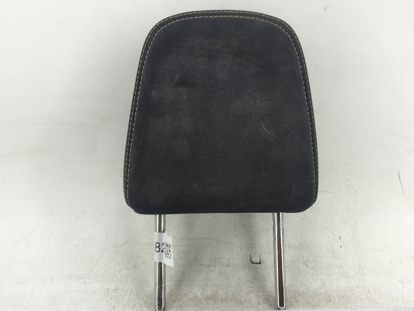 2016 Toyota Rav4 Headrest Head Rest Front Driver Seat Black - Oemusedautoparts1.com