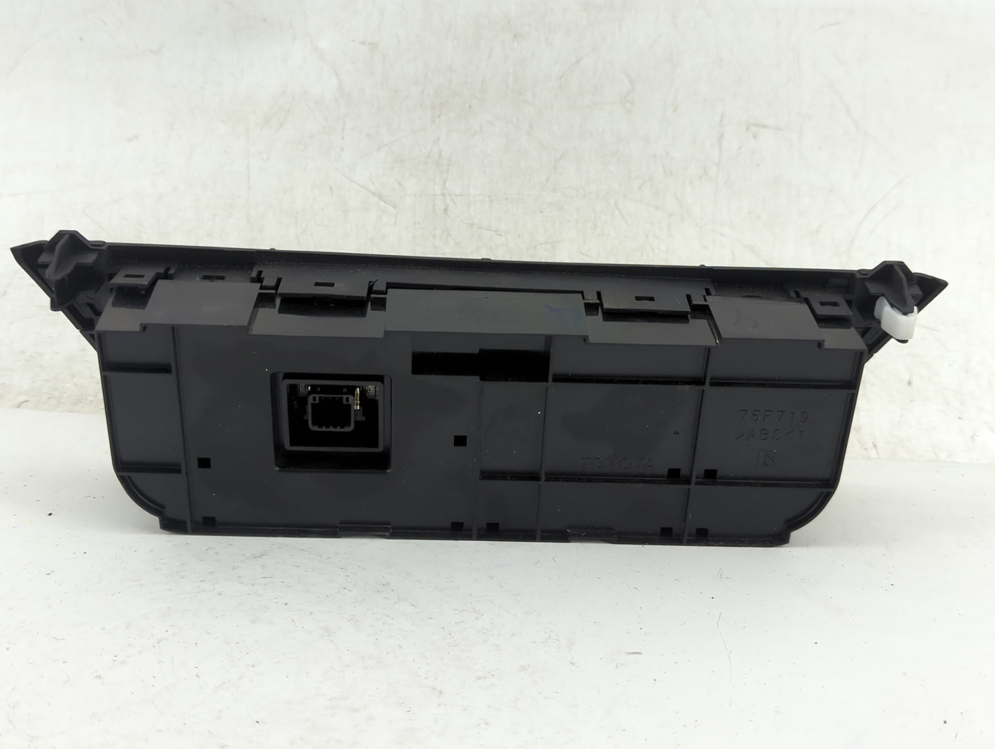 2016-2018 Toyota Rav4 Climate Control Module Temperature AC/Heater Replacement P/N:55900-0R110 967-1061 Fits Fits 2016 2017 