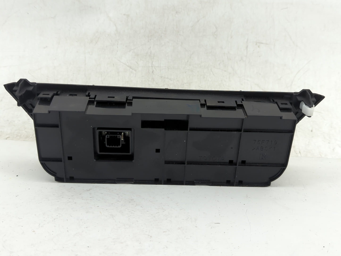 2016-2018 Toyota Rav4 Climate Control Module Temperature AC/Heater Replacement P/N:55900-0R110 967-1061 Fits Fits 2016 2017 
