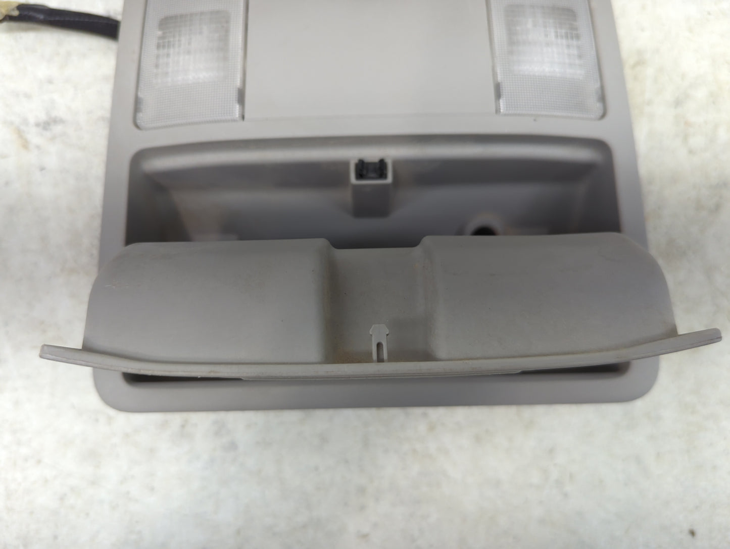 2016 Toyota Rav4 Overhead Roof Console - Oemusedautoparts1.com
