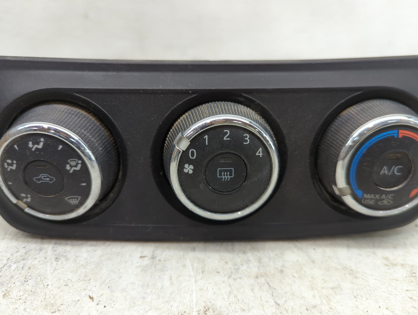 2013-2018 Toyota Rav4 Climate Control Module Temperature AC/Heater Replacement P/N:RH690-7S74 Fits OEM Used Auto Parts - Oem