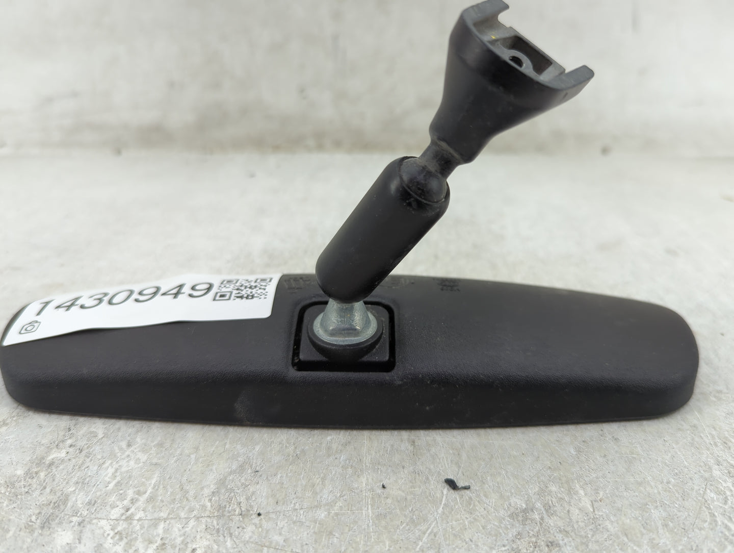 2016-2022 Toyota Rav4 Interior Rear View Mirror Replacement OEM P/N:E11046617 E11015617 Fits OEM Used Auto Parts - Oemusedau