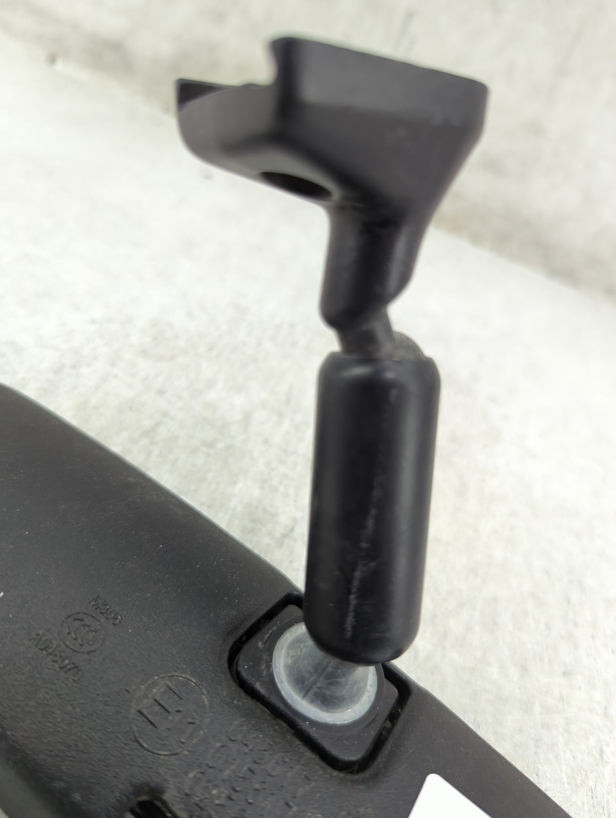 2016-2022 Toyota Rav4 Interior Rear View Mirror Replacement OEM P/N:E11046617 E11015617 Fits OEM Used Auto Parts - Oemusedau