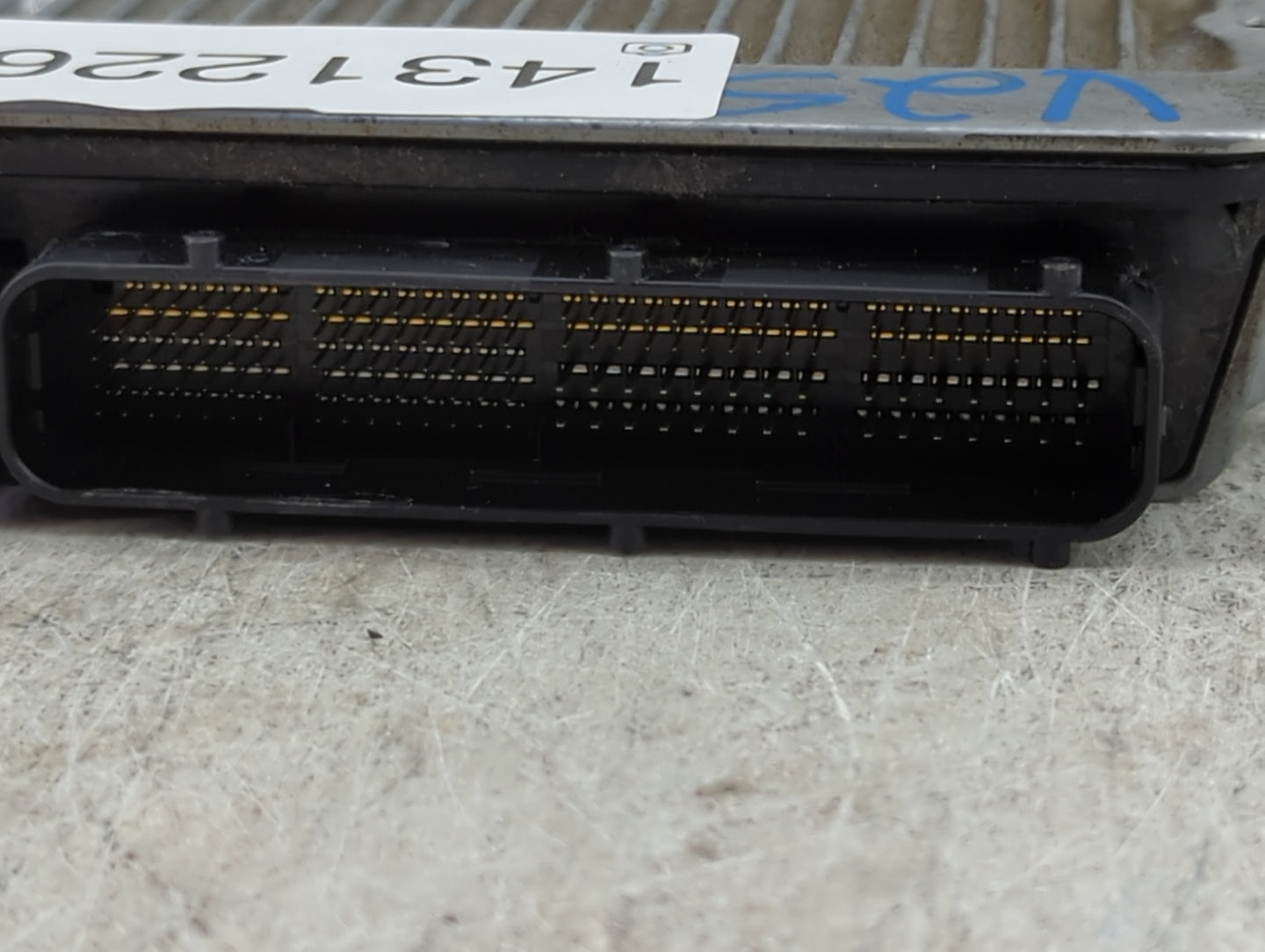 2016-2018 Toyota Rav4 PCM Engine Control Computer ECU ECM PCU OEM P/N:89661-42V91 Fits Fits 2016 2017 2018 OEM Used Auto Par