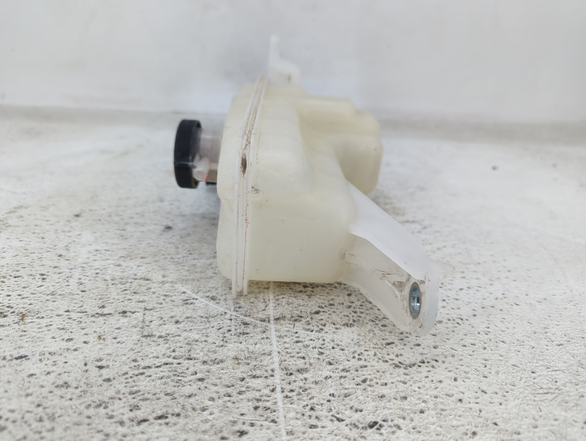 2006-2018 Toyota Rav4 Radiator Coolant Overflow Expansion Tank Bottle 1432022 - Oemusedautoparts1.com