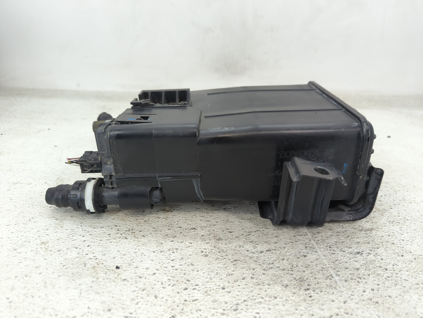 2016 Toyota Rav4 Fuel Vapor Charcoal Canister 1432032 - Oemusedautoparts1.com