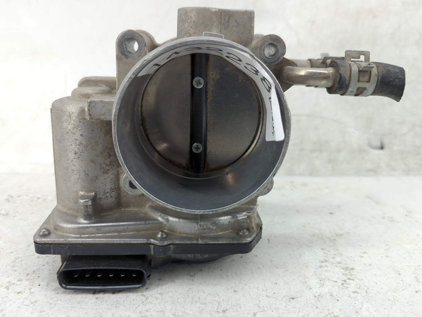 2009-2018 Toyota Rav4 Throttle Body P/N:22030-0V010 Fits Fits 2009 2010 2011 2012 2013 2014 2015 2016 2017 2018 2019 OEM Use