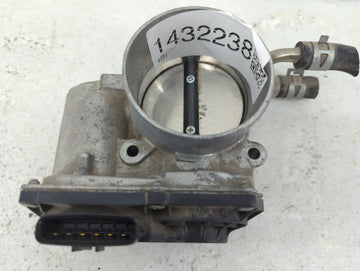 2009-2018 Toyota Rav4 Throttle Body P/N:22030-0V010 Fits Fits 2009 2010 2011 2012 2013 2014 2015 2016 2017 2018 2019 OEM Used Auto Parts