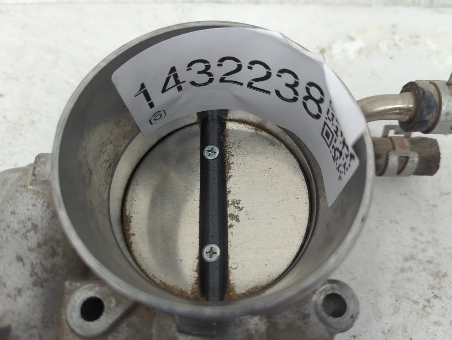 2009-2018 Toyota Rav4 Throttle Body P/N:22030-0V010 Fits Fits 2009 2010 2011 2012 2013 2014 2015 2016 2017 2018 2019 OEM Use