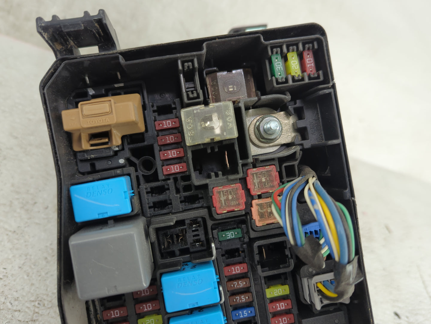 2013-2018 Toyota Rav4 Fusebox Fuse Box Panel Relay Module Fits Fits 2013 2014 2015 2016 2017 2018 2019 2020 2021 OEM Used Au