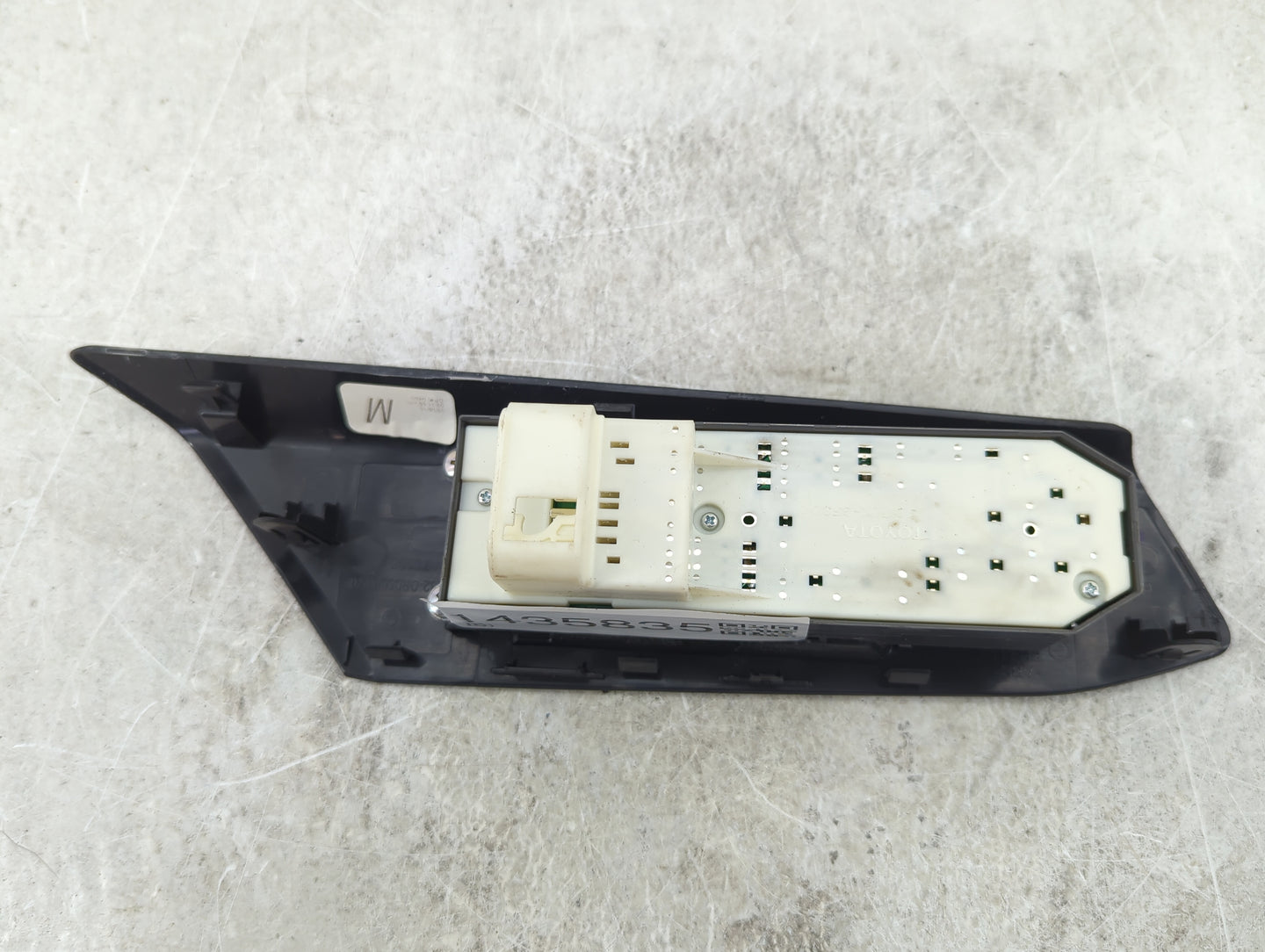 2013-2018 Toyota Rav4 Master Power Window Switch Replacement Driver Side Left P/N:74232-0R070 74232-0R060 Fits OEM Used Auto