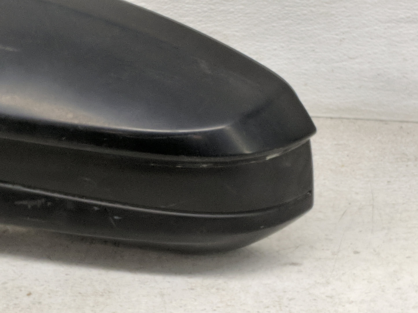 2016-2018 Toyota Rav4 Driver Side View Mirror - Left Door Mirror OEM Used - Oemusedautoparts1.com