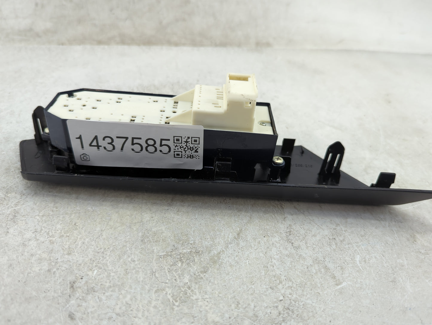 2013-2018 Toyota Rav4 Master Power Window Switch Replacement Driver Side Left Fits OEM Used Auto Parts - Oemusedautoparts1.c