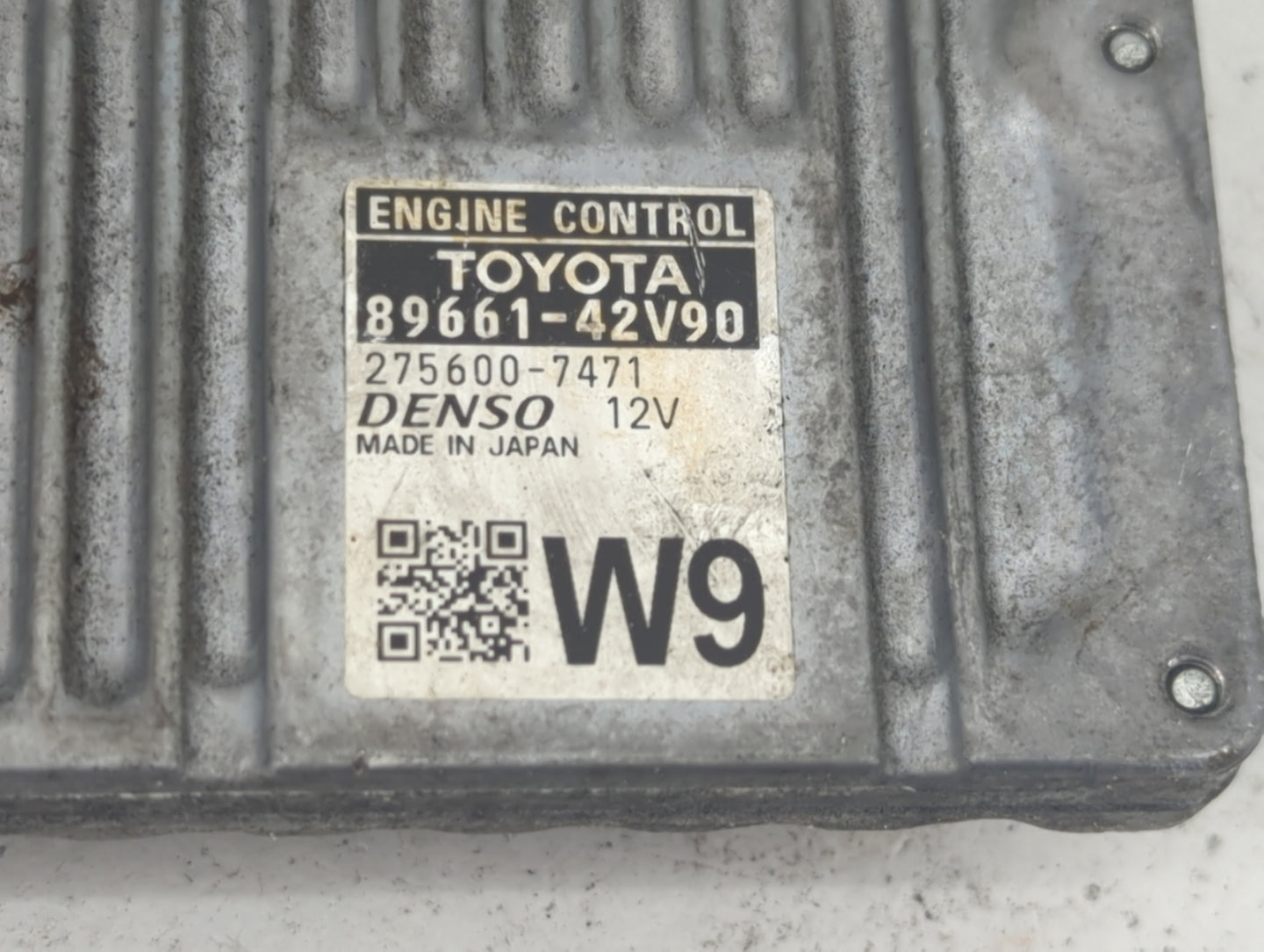 2016-2018 Toyota Rav4 PCM Engine Control Computer ECU ECM PCU OEM P/N:89661-42V90 Fits Fits 2016 2017 2018 OEM Used Auto Par