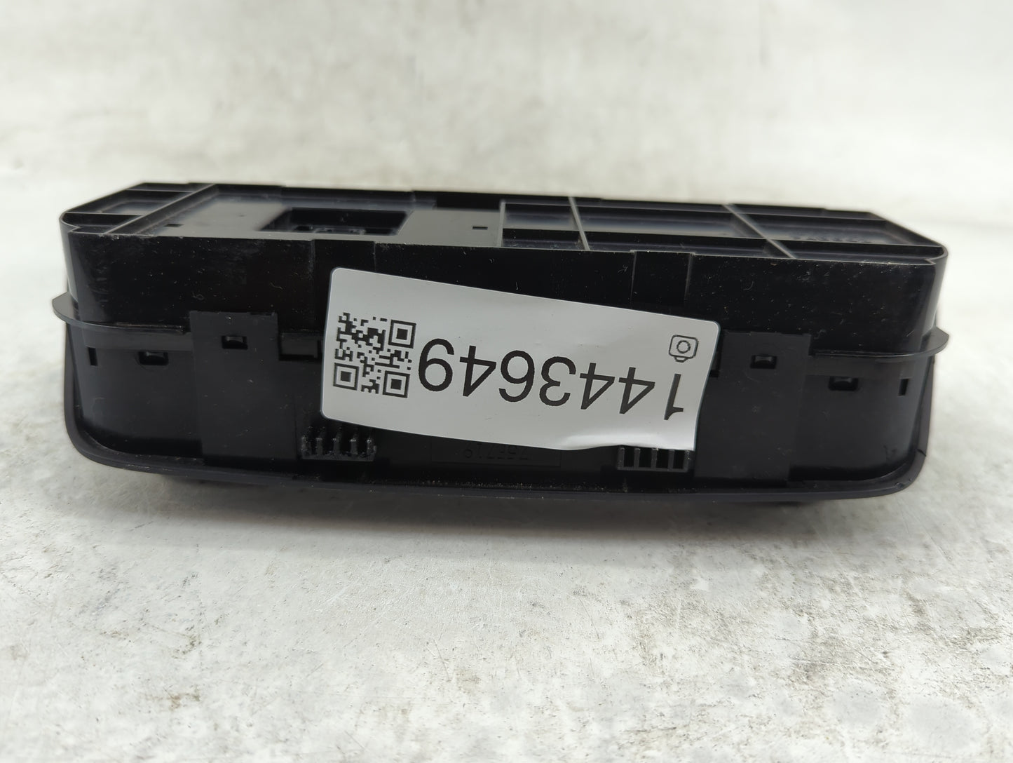 2016-2018 Toyota Rav4 Climate Control Module Temperature AC/Heater Replacement P/N:75F719 Fits Fits 2016 2017 2018 OEM Used 