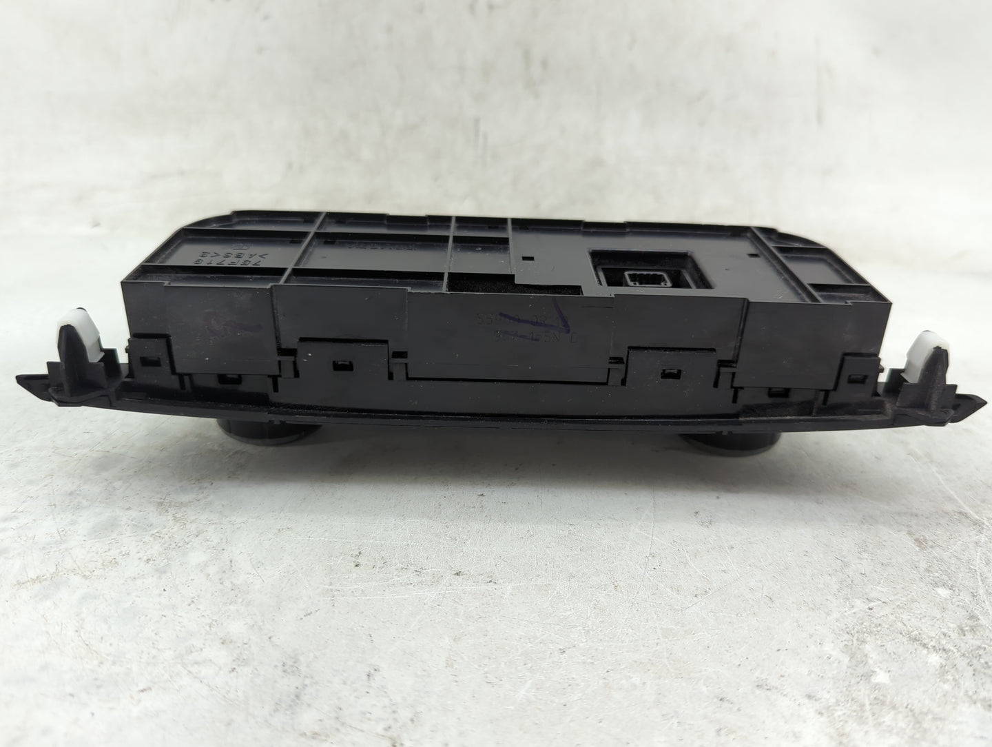 2016-2018 Toyota Rav4 Climate Control Module Temperature AC/Heater Replacement P/N:75F719 Fits Fits 2016 2017 2018 OEM Used 