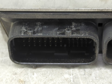 2016-2018 Toyota Rav4 PCM Engine Control Computer ECU ECM PCU OEM P/N:89661-0R510 TN275600-7591 Fits Fits 2016 2017 2018 OEM Used Auto Parts