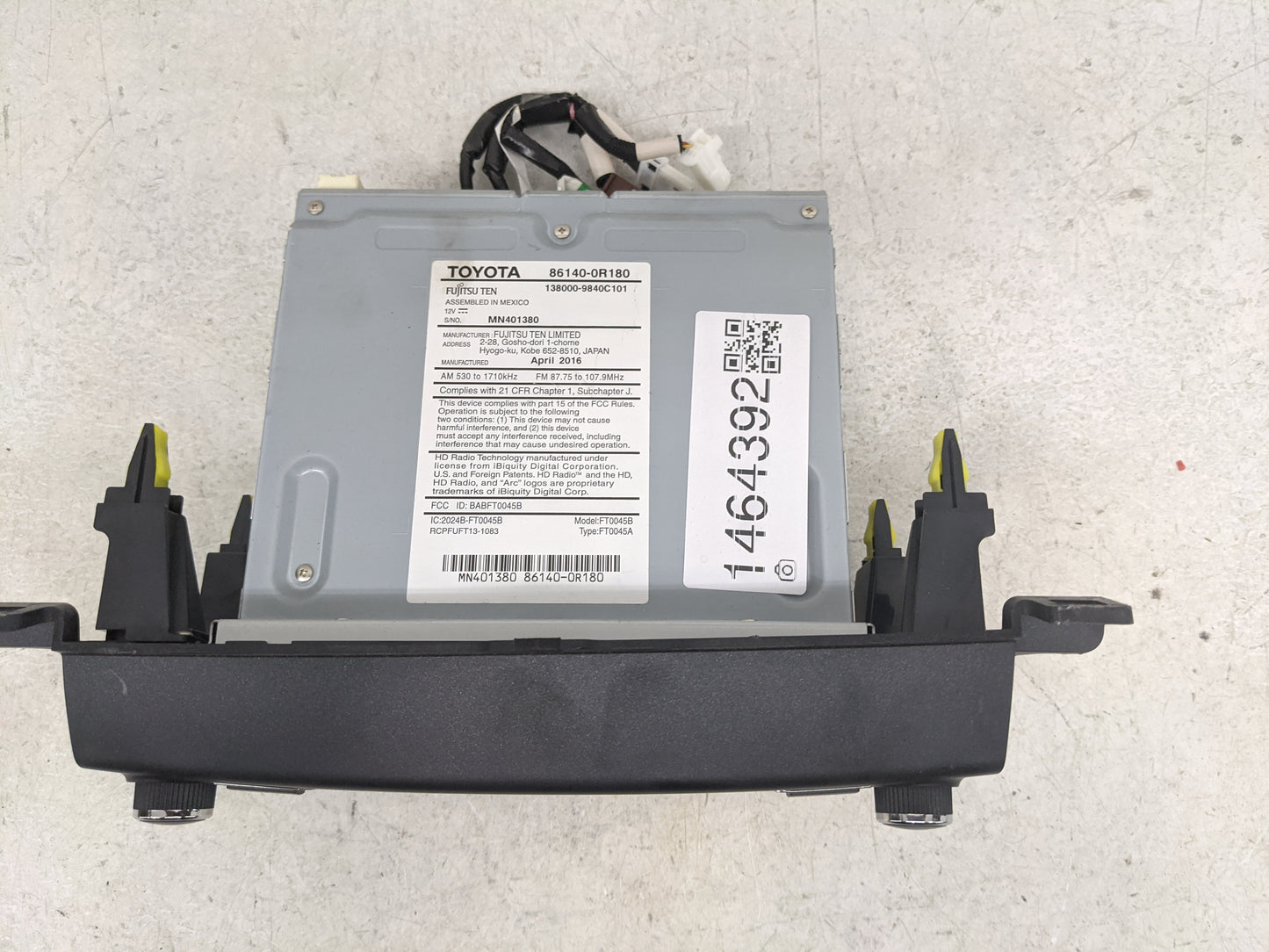2016-2018 Toyota Rav4 Radio AM FM Cd Player Receiver Replacement P/N:86140-0R180 138000-9840C101 Fits Fits 2016 2017 2018 OE