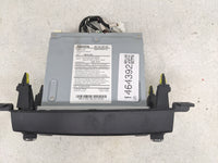 2016-2018 Toyota Rav4 Radio AM FM Cd Player Receiver Replacement P/N:86140-0R180 138000-9840C101 Fits Fits 2016 2017 2018 OE