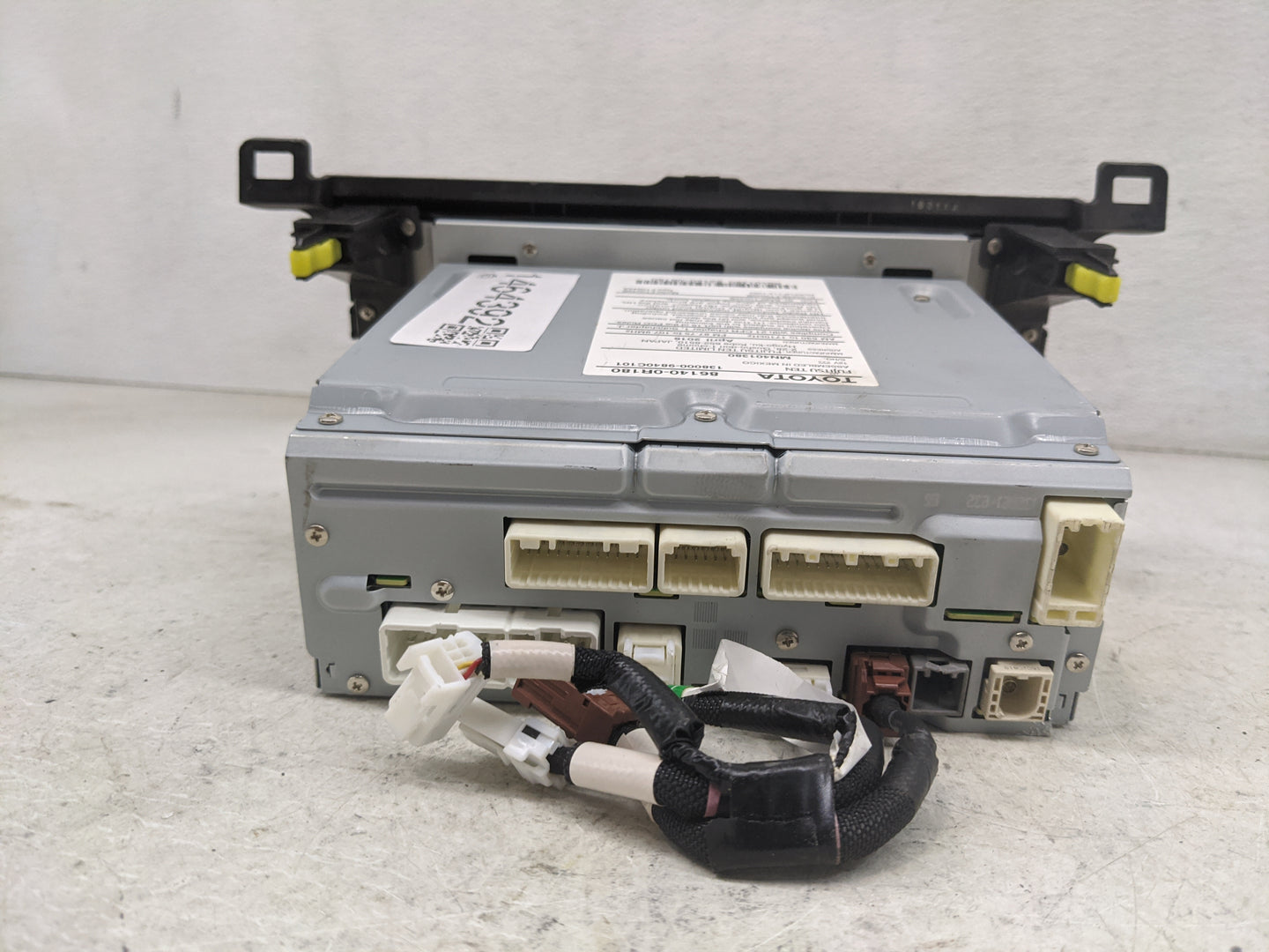 2016-2018 Toyota Rav4 Radio AM FM Cd Player Receiver Replacement P/N:86140-0R180 138000-9840C101 Fits Fits 2016 2017 2018 OE