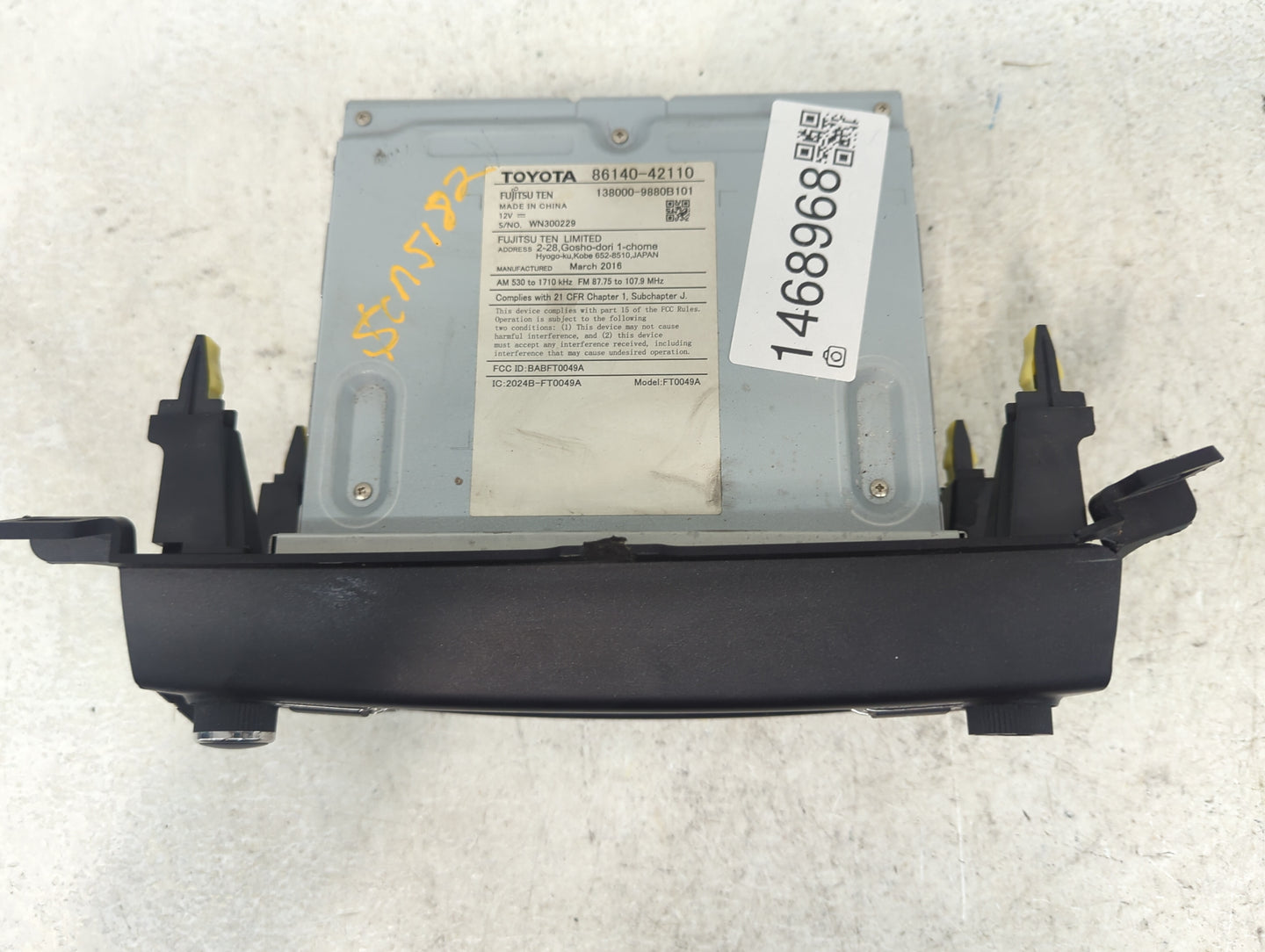 2016-2018 Toyota Rav4 Radio AM FM Cd Player Receiver Replacement P/N:86140-42110 138000-9880B101 Fits Fits 2016 2017 2018 OE