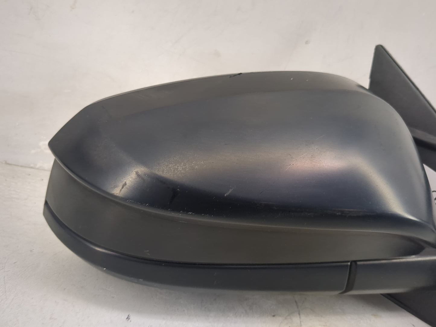 2016-2018 Toyota Rav4 Passenger Side View Mirror - Right Door Mirror OEM Used - Oemusedautoparts1.com