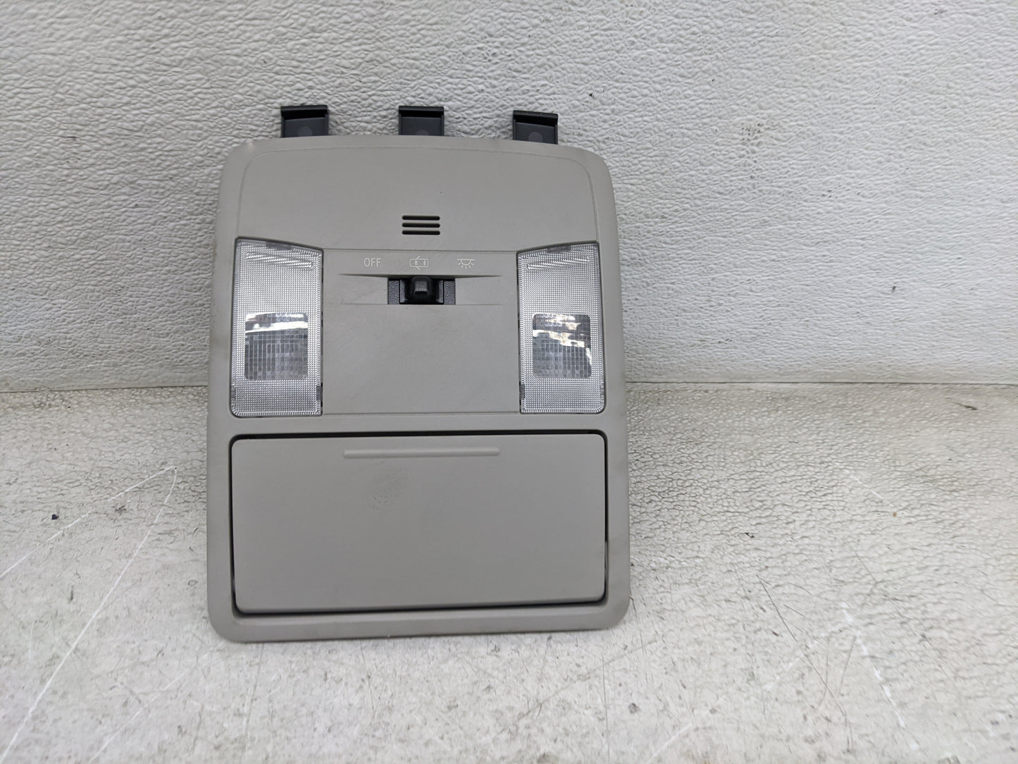2016-2018 Toyota Rav4 Overhead Roof Console Gray - Oemusedautoparts1.com